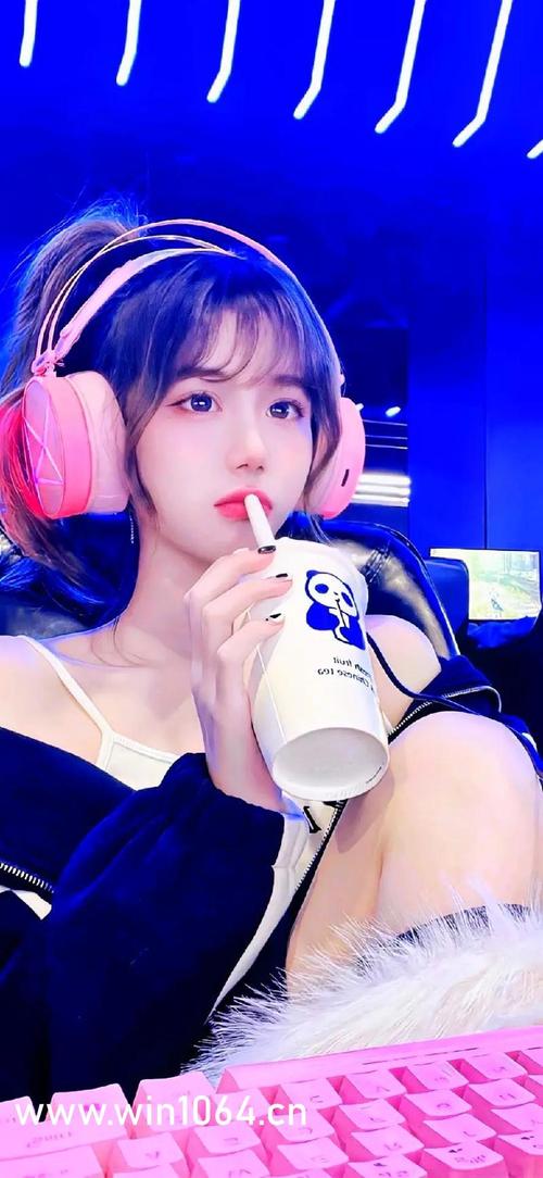 亚洲少妇玖玖一二三区综合爱的相关介绍