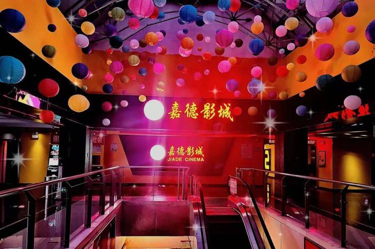 亚洲熟女二区的相关介绍