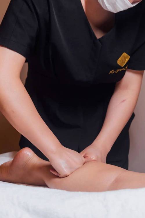 更年期女性分泌物发黄是什么原因的相关介绍