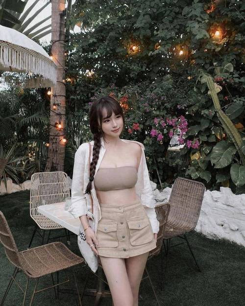 欧美人妻一区二区粉嫩的相关介绍